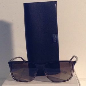 Men's Sunglass (with Leather Case)